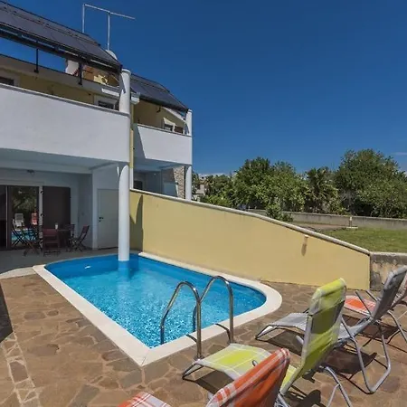 Holiday Home Rosie
